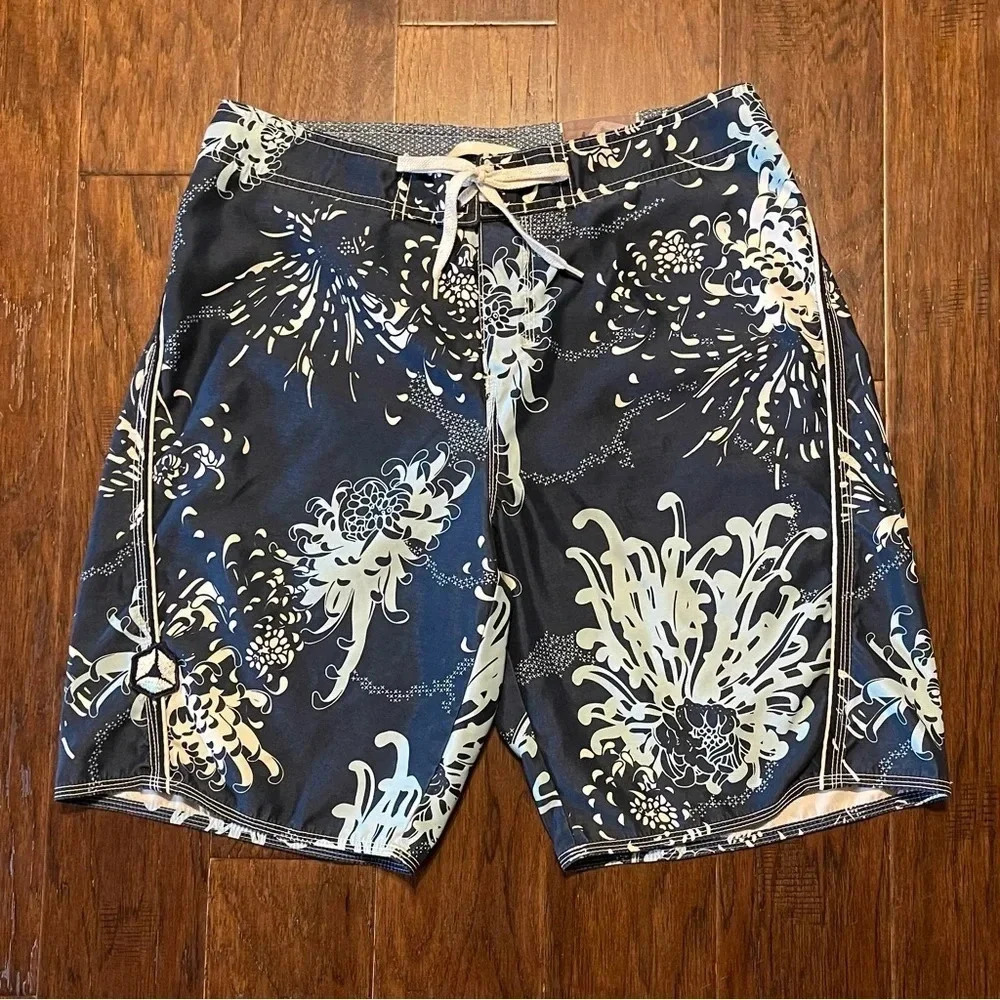 Old Navy Floral Board Shorts Swim Trunks Blue Tropical Beach Summer